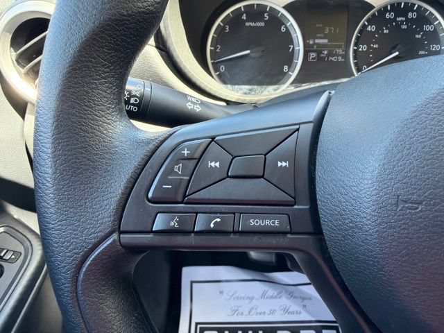 Used 2025 Nissan Versa S w/ Trunk Package FWD image 18