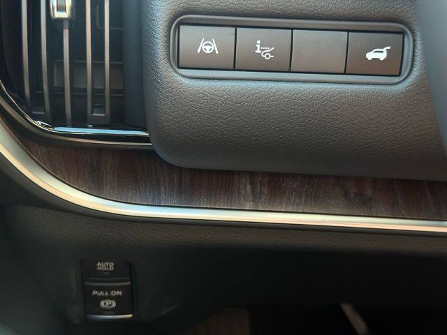 New 2025 Nissan Armada Platinum Reserve image 25