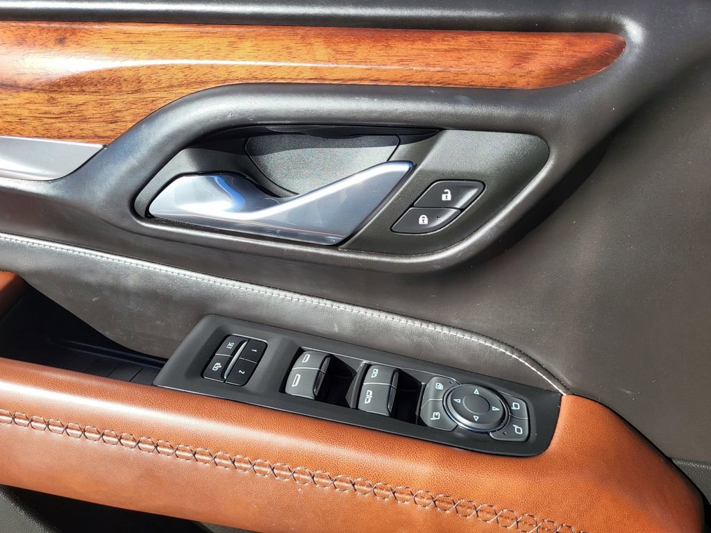 Used 2023 GMC Yukon XL Denali Ultimate image 17