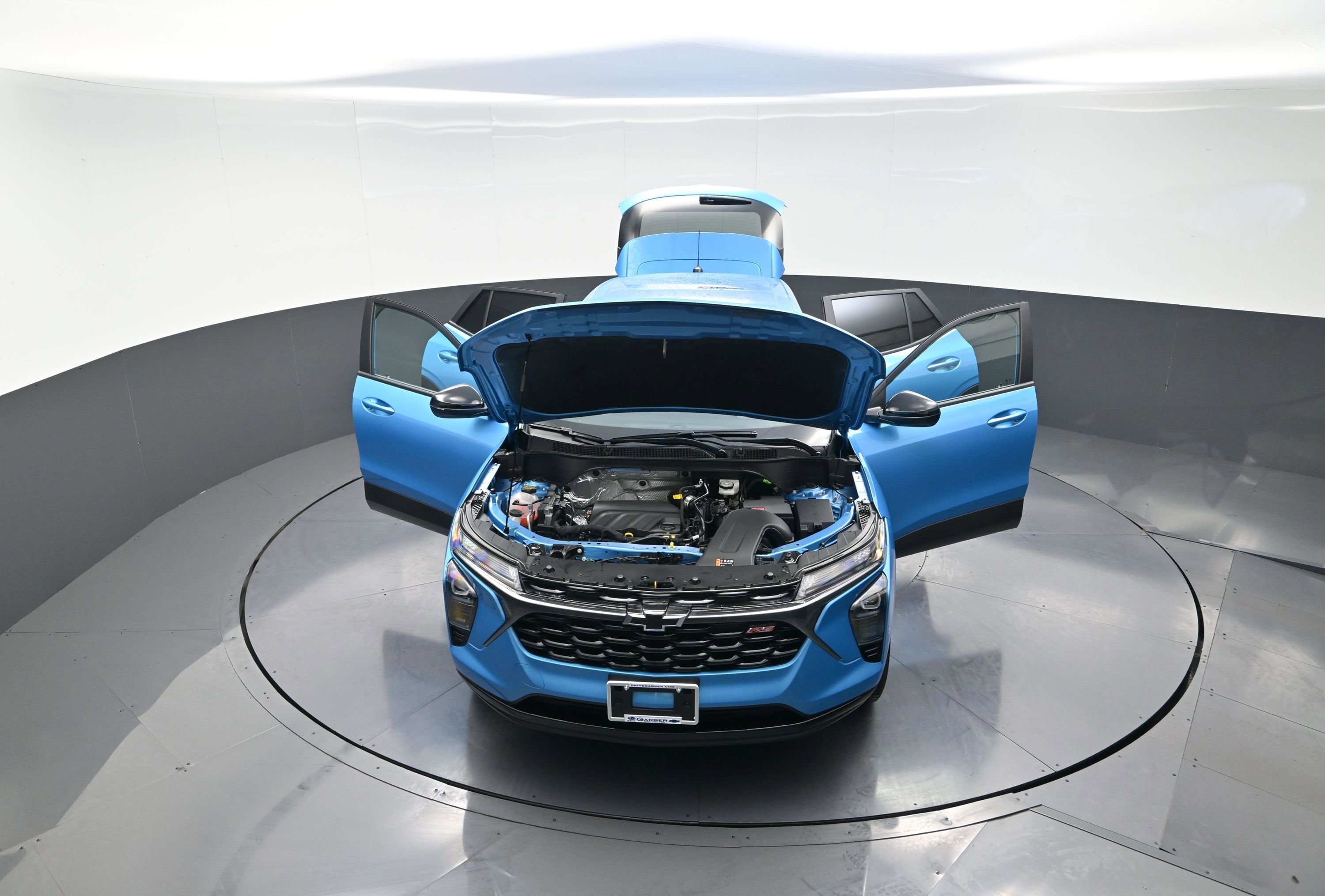 Used 2025 Chevrolet Trax RS image 12