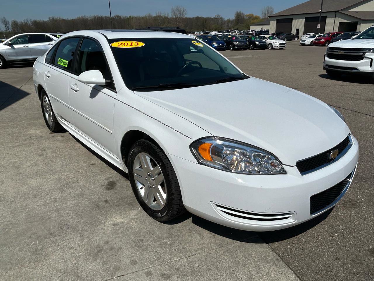 Used 2013 Chevrolet Impala LT w/ LT Sunroof Package FWD image 3