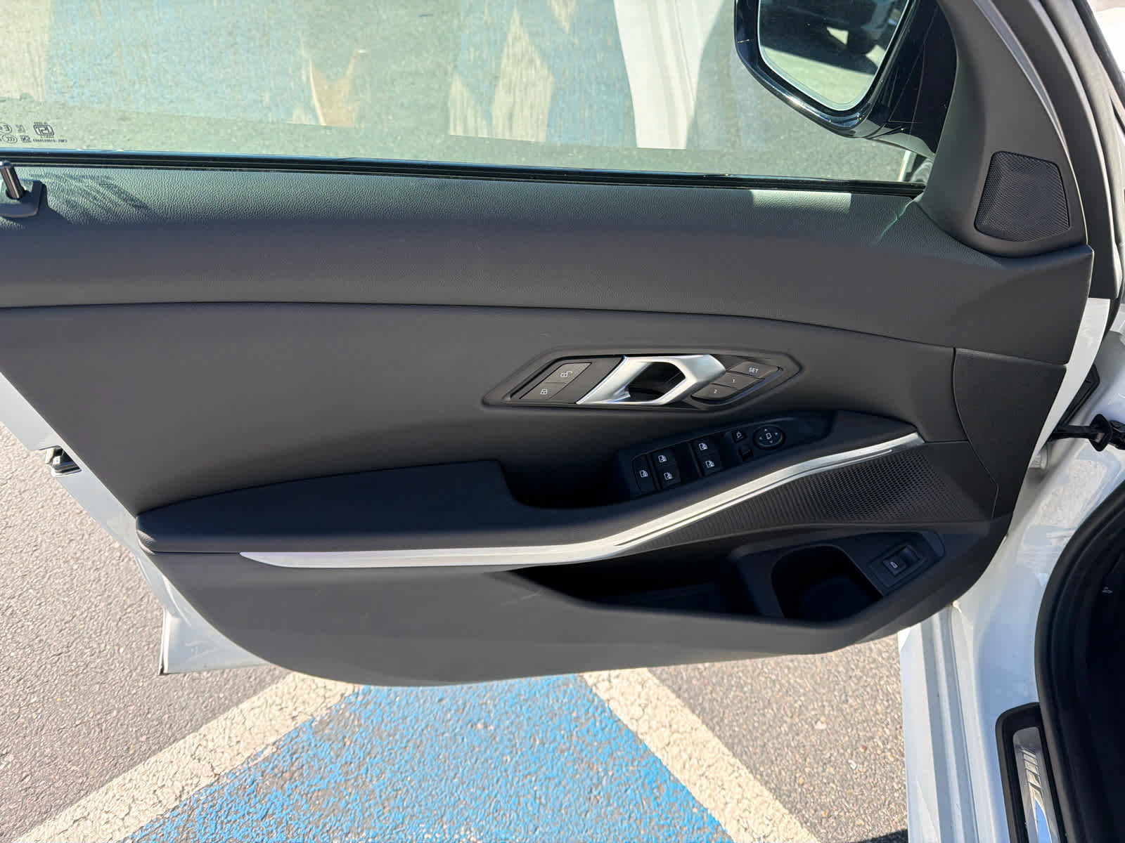 Certified 2025 BMW 330i xDrive Sedan w/ M Sport Package image 21