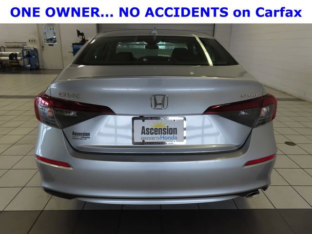 Used 2025 Honda Civic Sport image 10