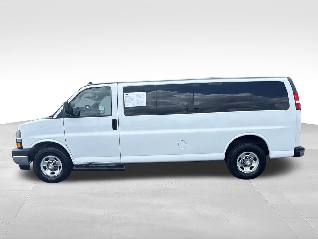Used 2019 Chevrolet Express 3500 LT w/ LT Preferred Equipment Group RWD image 4