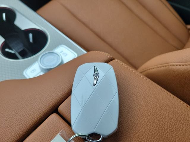 New 2026 Genesis GV80 2.5T Prestige AWD/4WD image 29