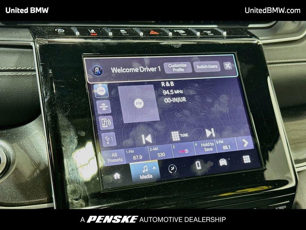 Used 2023 Jeep Grand Cherokee Altitude RWD image 8
