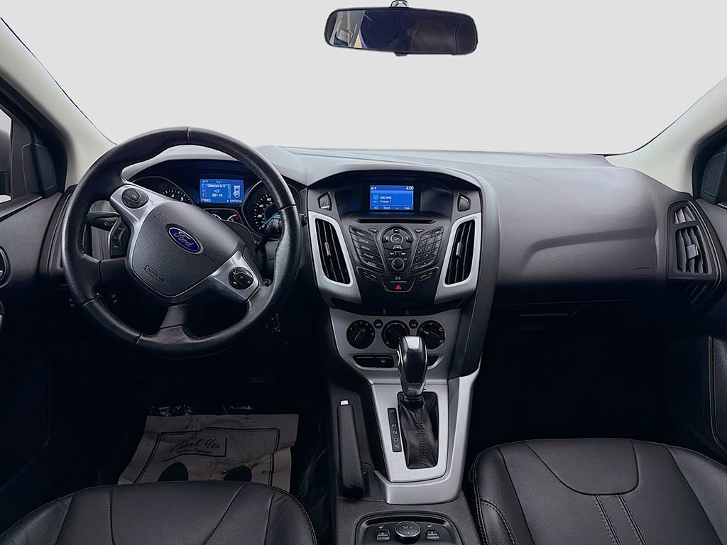 Used 2014 Ford Focus SE w/ Equipment Group 201A image 22