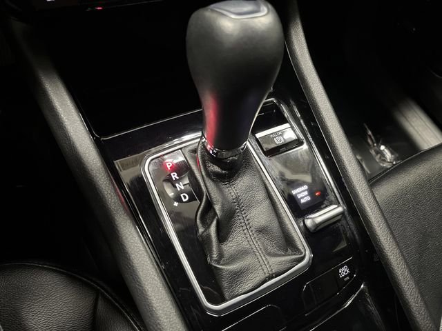 Used 2024 Jeep Compass Limited w/ High Altitude Package image 22