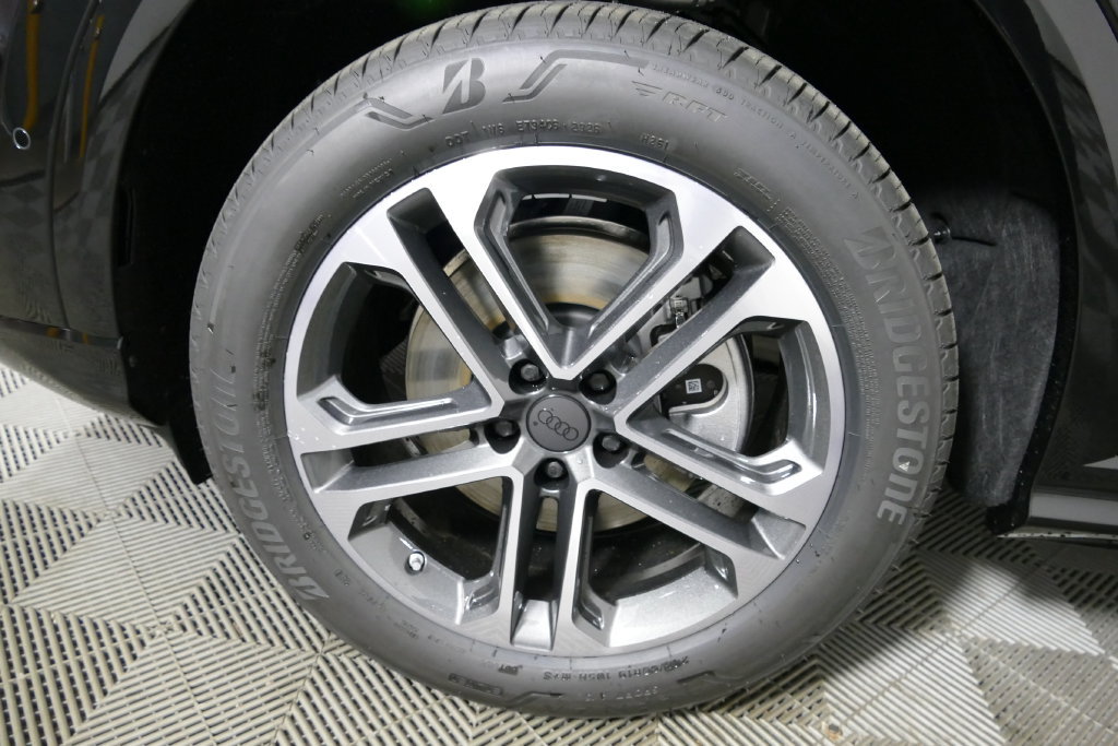 New 2026 Audi Q5 2.0T AWD/4WD image 9