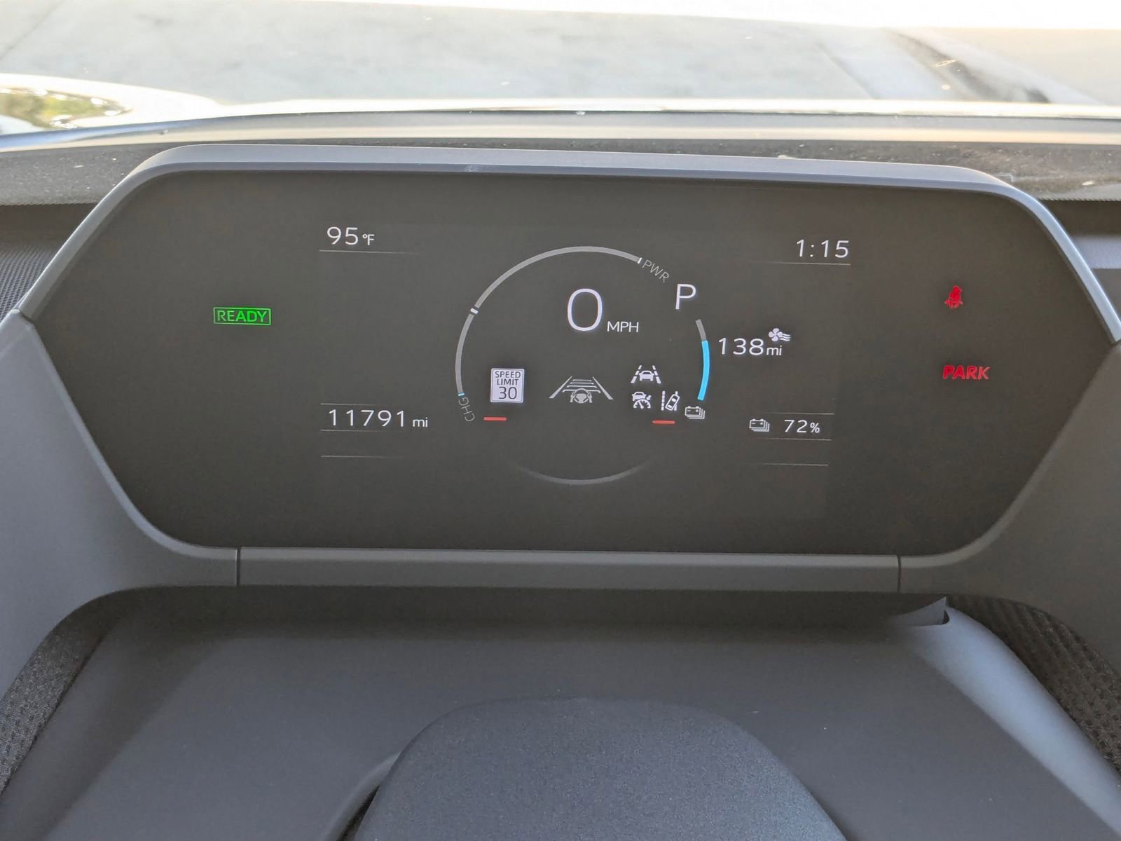 Used 2025 Subaru Solterra Limited w/ Limited Package AWD/4WD image 14