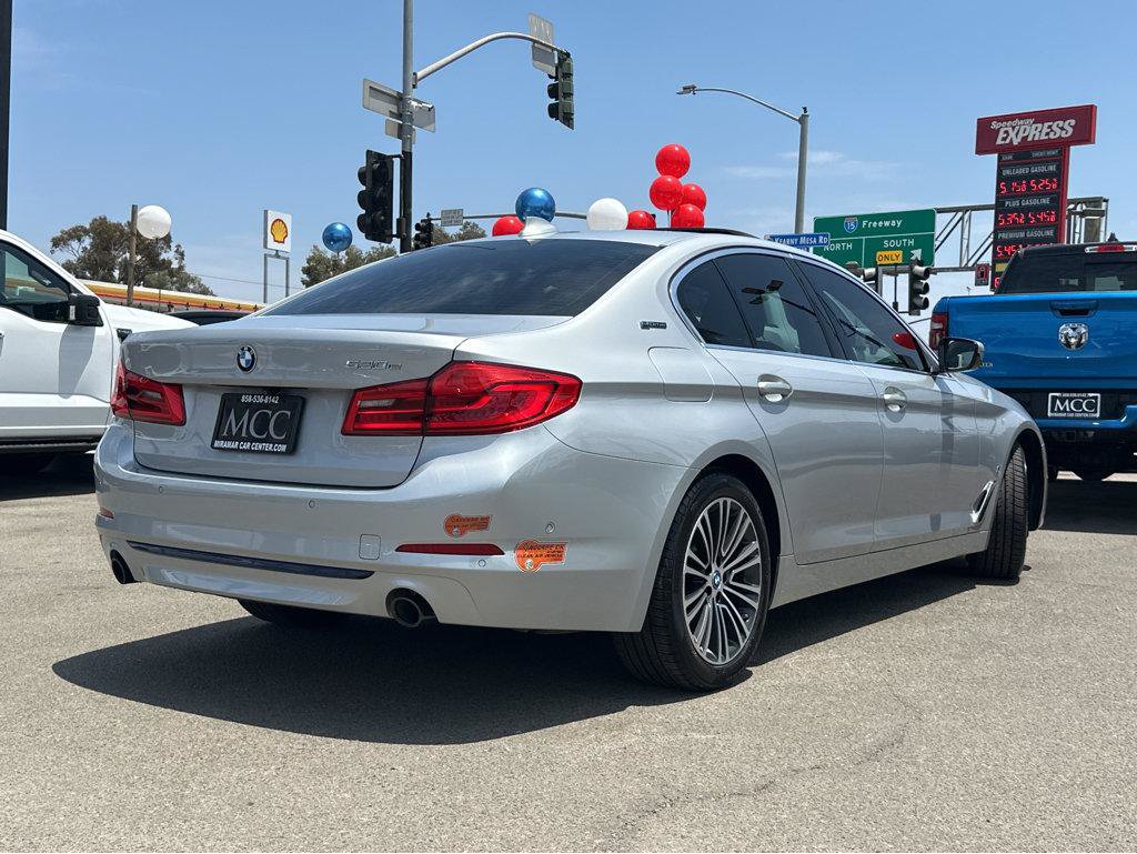 Used 2019 BMW 530e w/ Premium Package RWD image 13