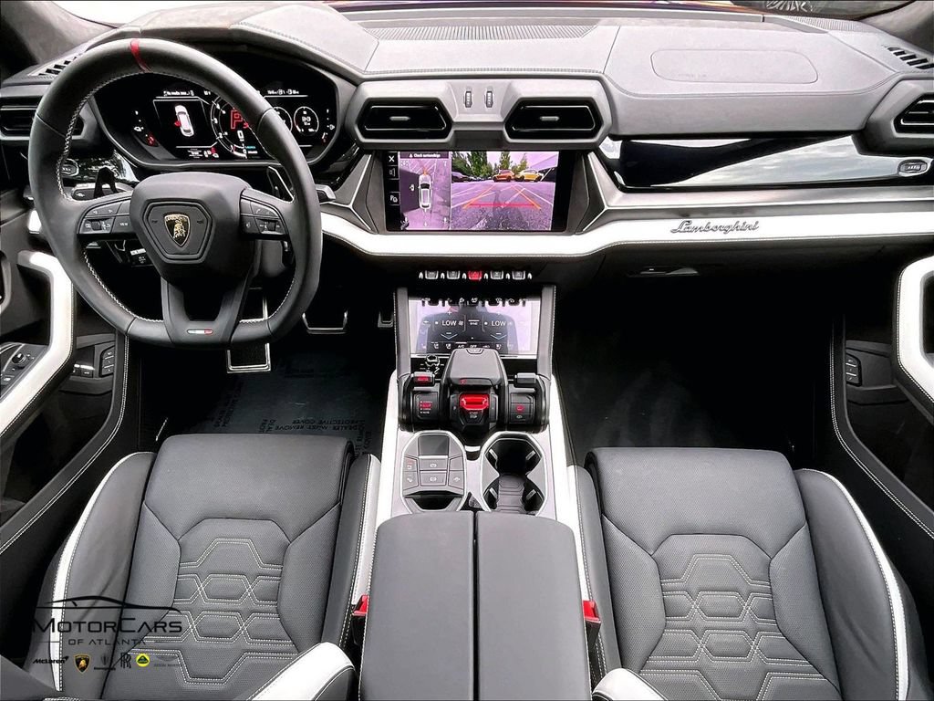 Used 2026 Lamborghini Urus SE AWD/4WD image 13