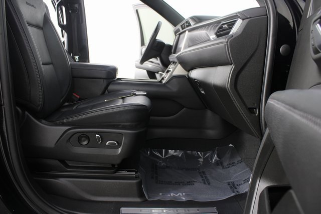 Used 2023 GMC Yukon Denali image 26