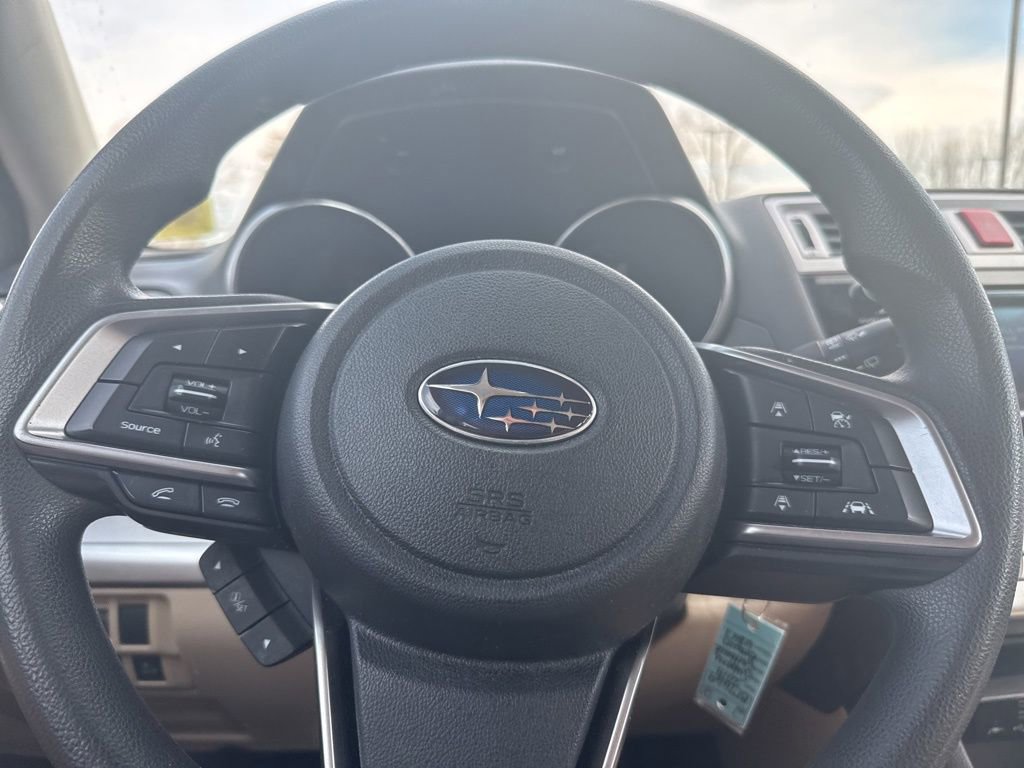 Used 2019 Subaru Outback 2.5i AWD/4WD image 21