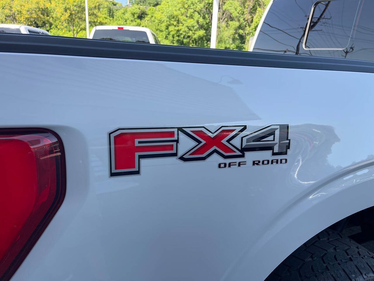 Used 2021 Ford F150 Lariat AWD/4WD image 12