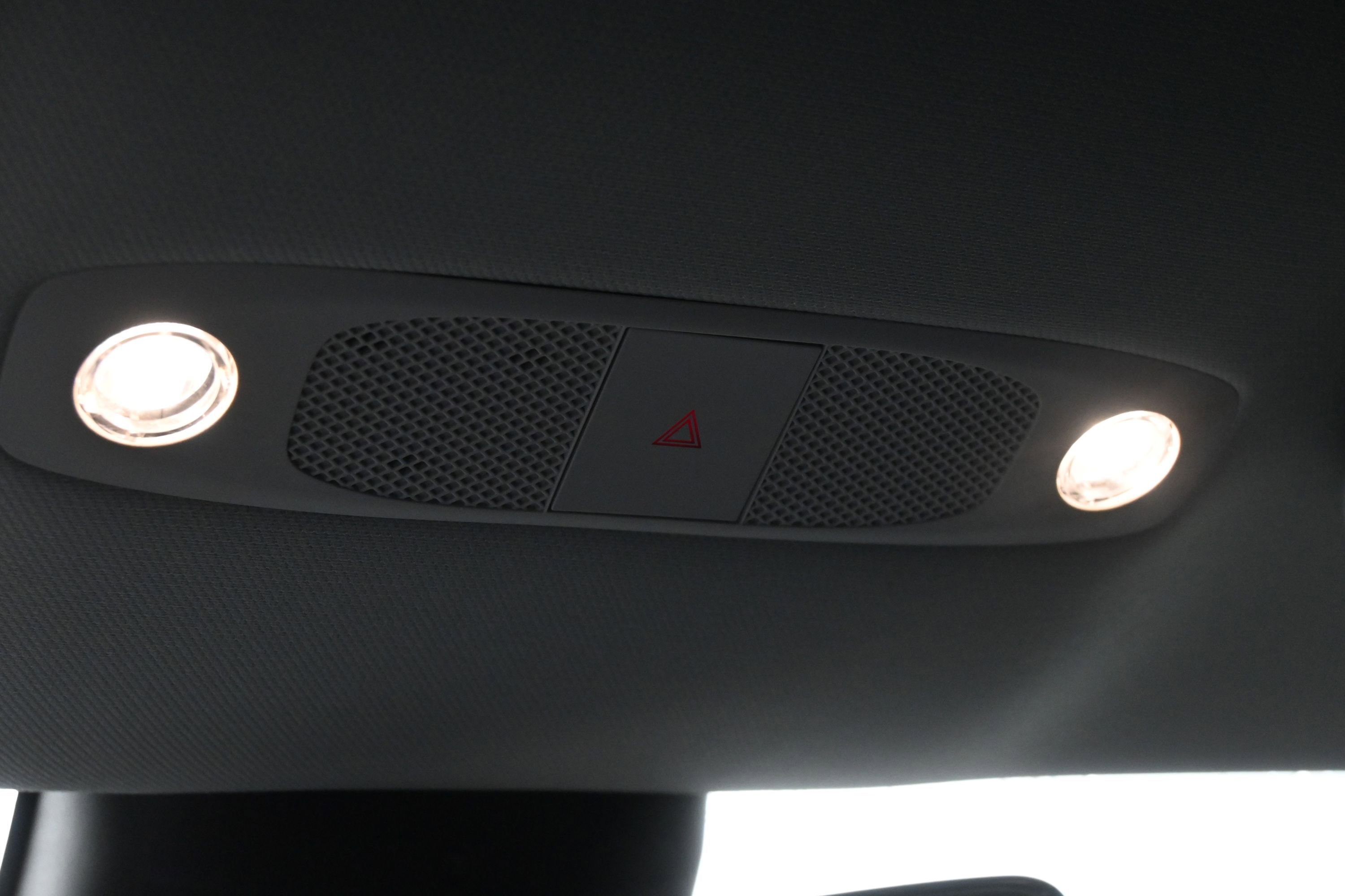 Used 2021 Tesla Model 3 Standard Range Plus image 22