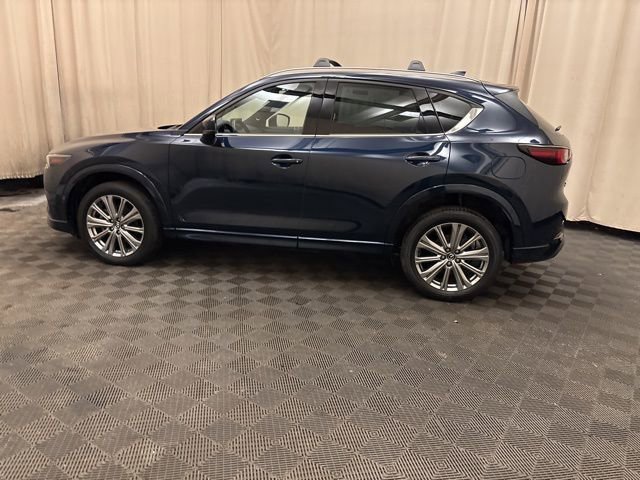 Used 2023 MAZDA CX-5 Signature image 8
