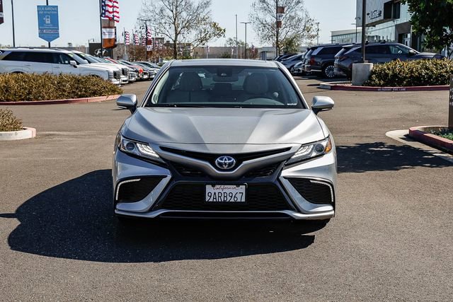 Used 2022 Toyota Camry XSE w/ Navigation Upgrade Package image 7