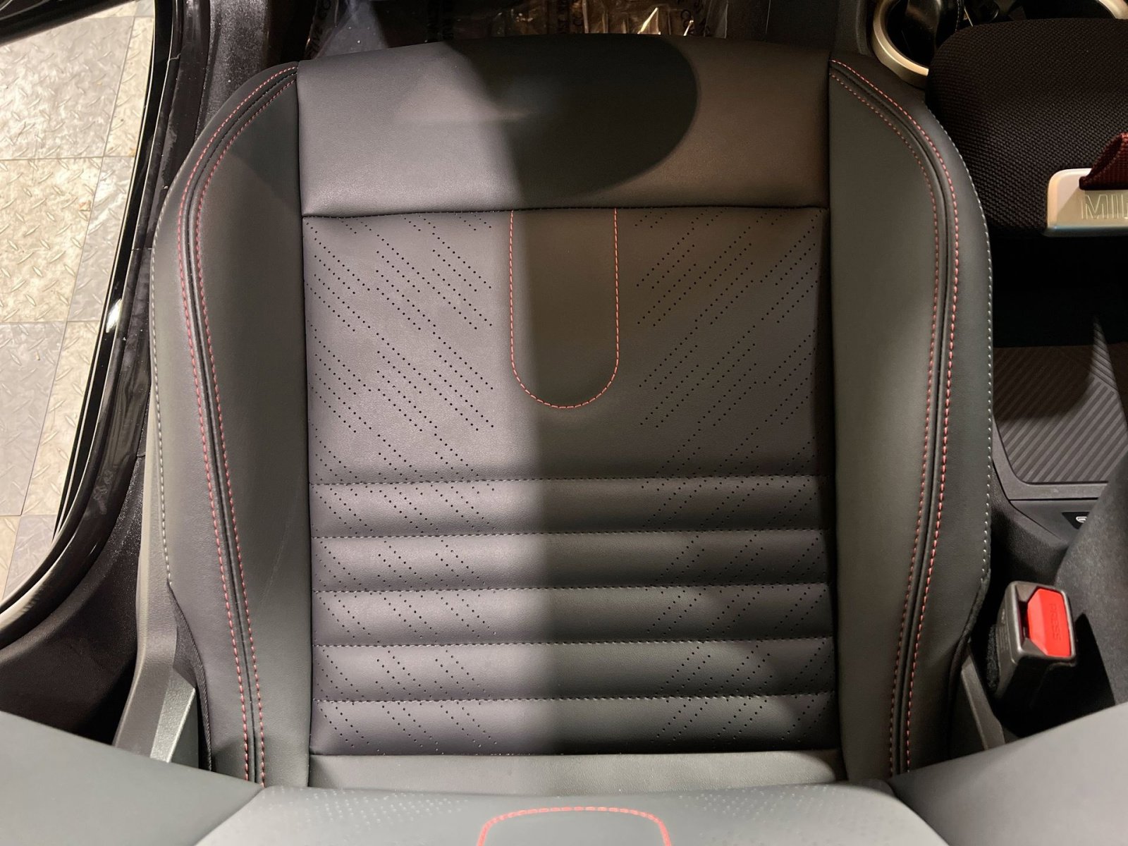 Used 2025 MINI Cooper Countryman John Cooper Works w/ Comfort Package Max image 21