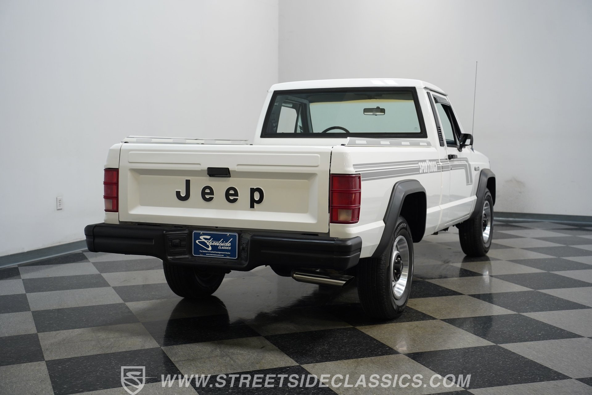 Used 1989 Jeep Comanche 2WD image 12