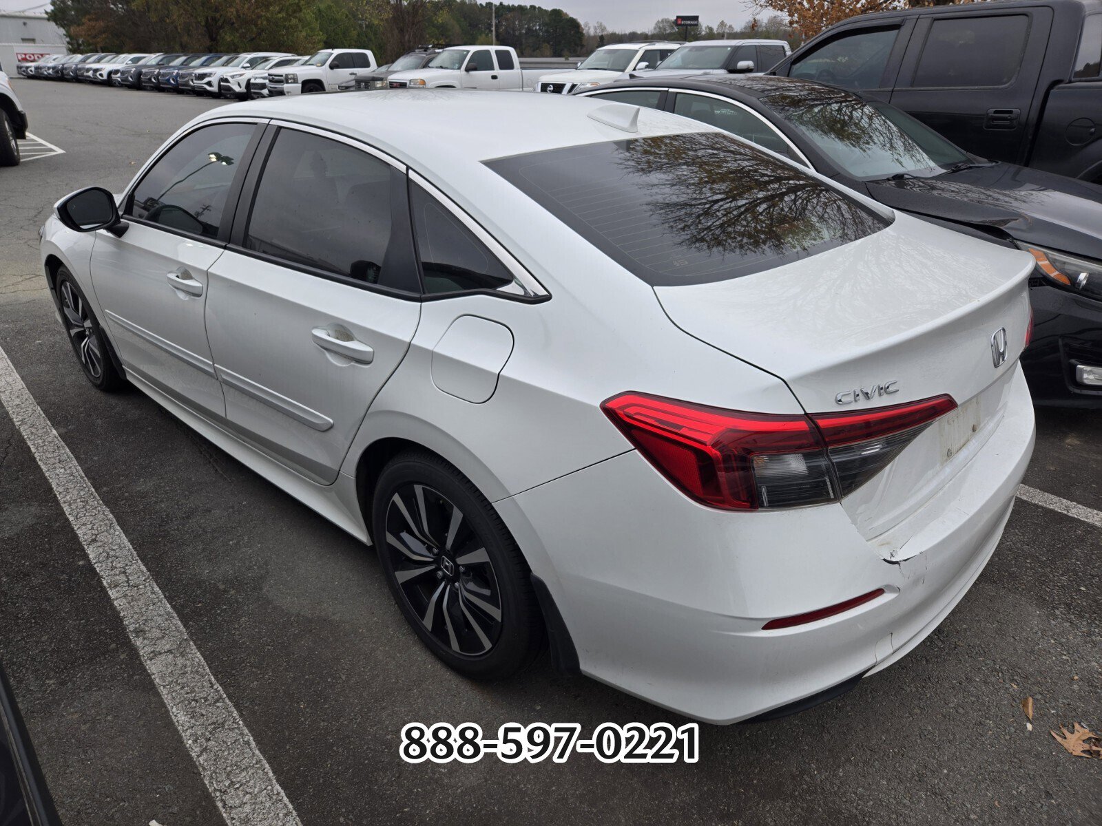 Used 2022 Honda Civic EX image 6