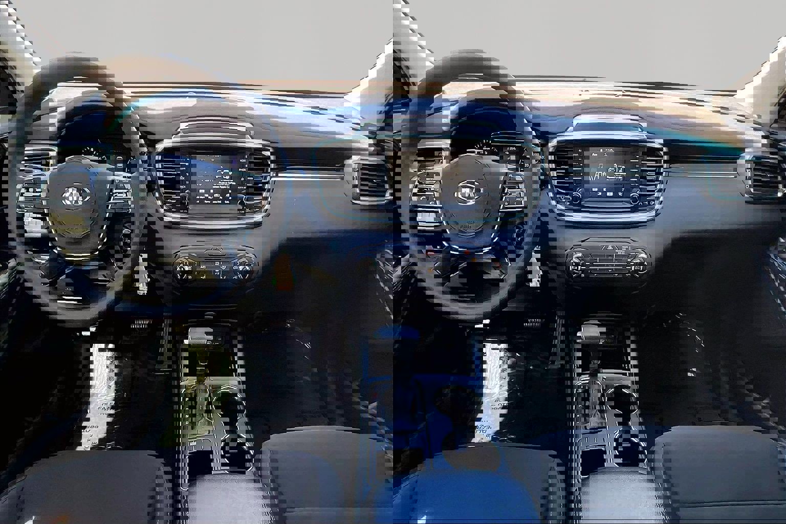 Used 2020 Kia Sorento LX image 7