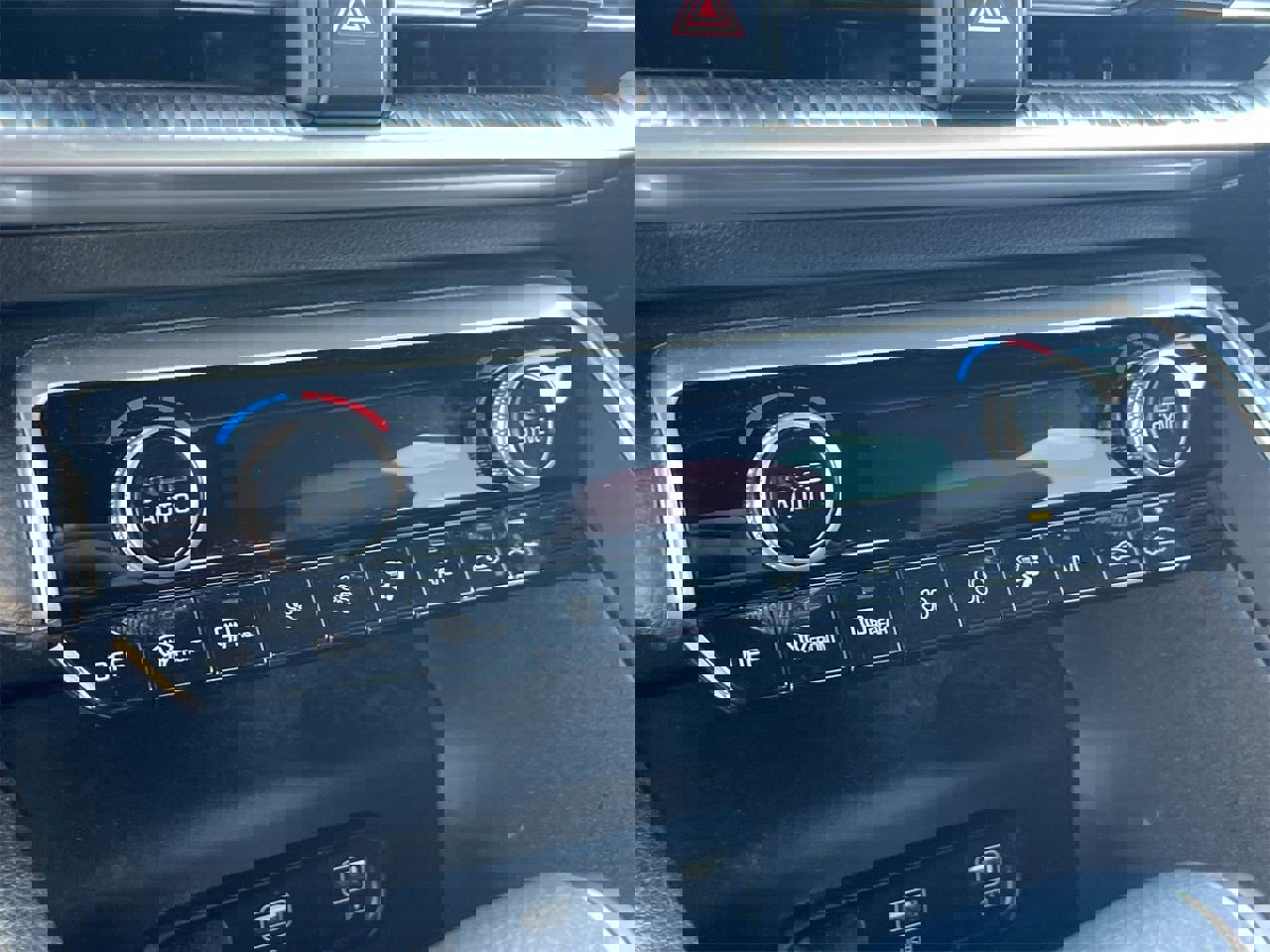 Used 2024 Kia K5 GT-Line image 27