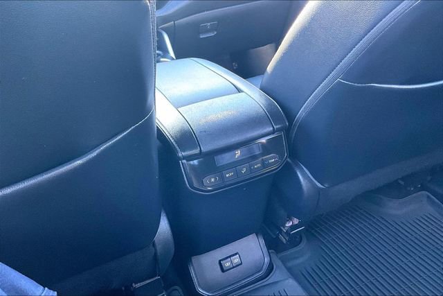 Used 2022 Toyota Highlander XSE image 10