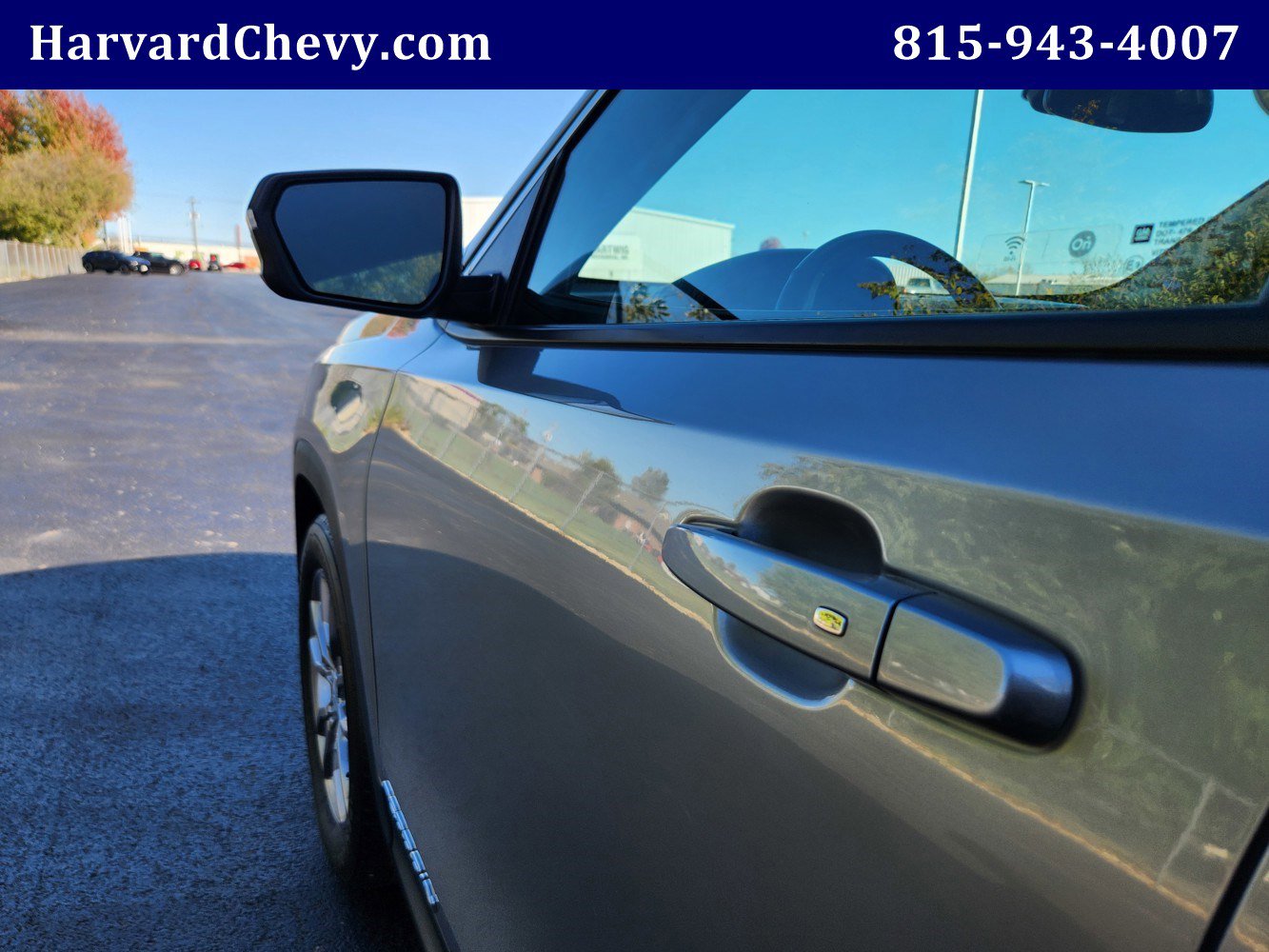 Used 2024 GMC Terrain SLT image 36