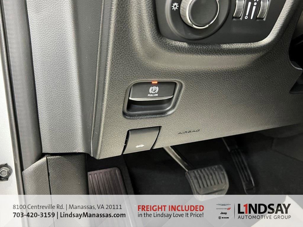 New 2025 Jeep Grand Cherokee Laredo w/ Luxury Tech Group I image 27