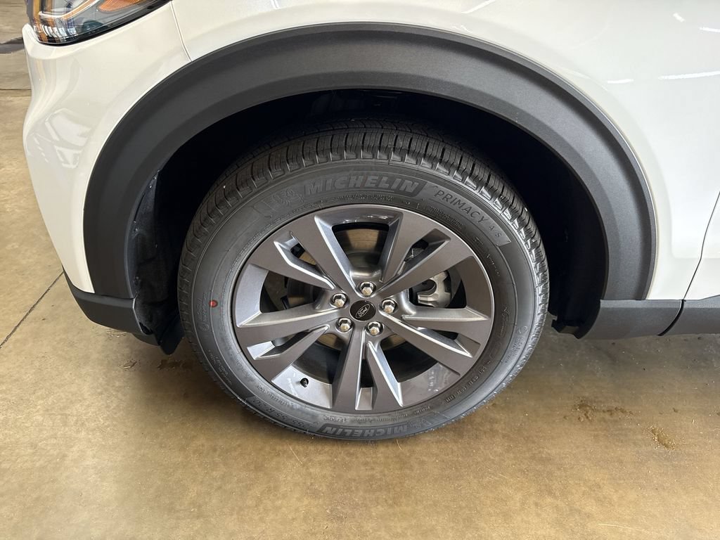 New 2026 Ford Explorer Active w/ Active Comfort Package AWD/4WD image 18