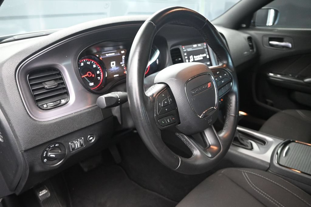 Used 2023 Dodge Charger SXT w/ Blacktop Package RWD image 12