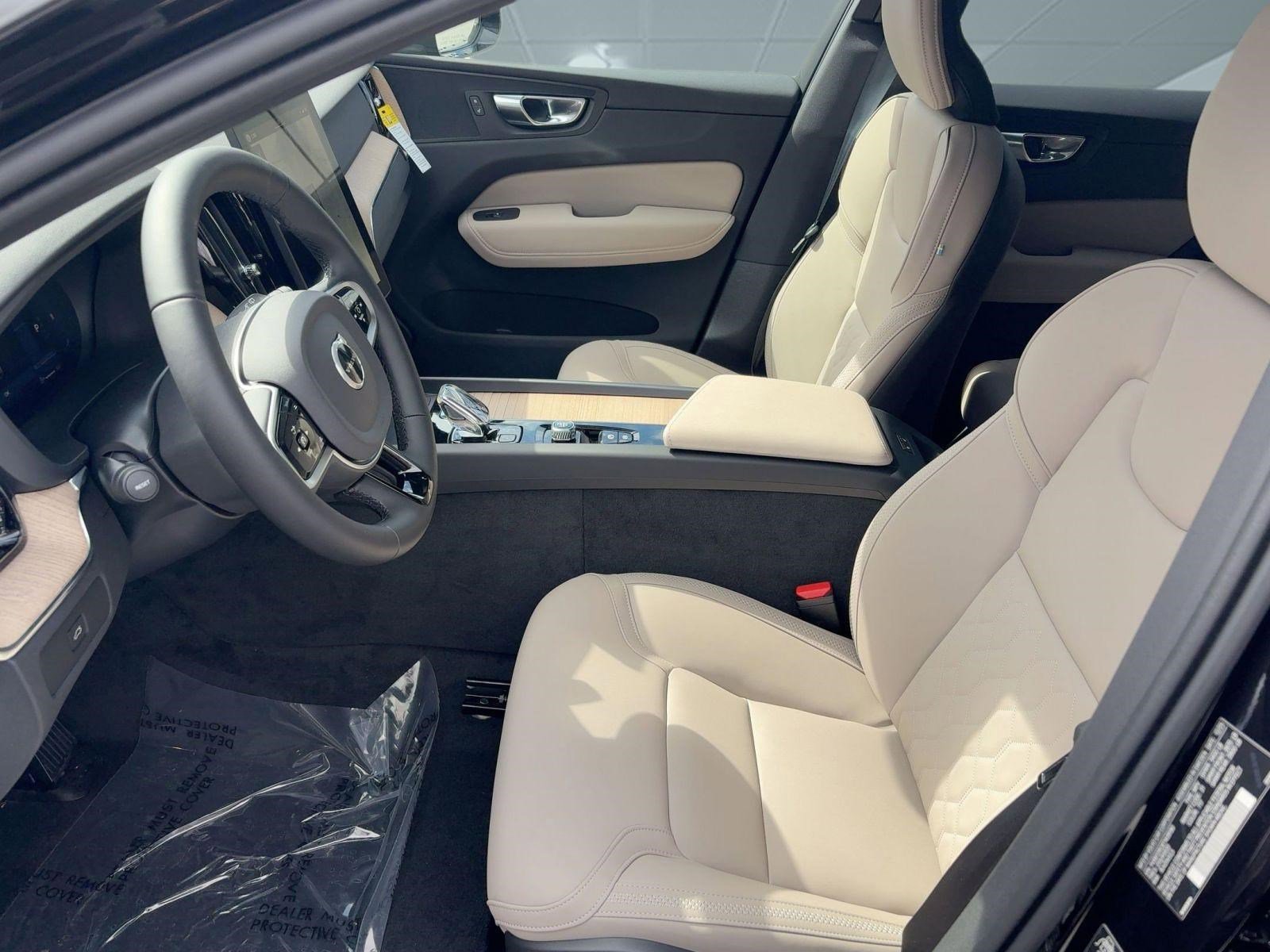 New 2026 Volvo XC60 B5 Plus w/ Protection Package Premier AWD/4WD image 5