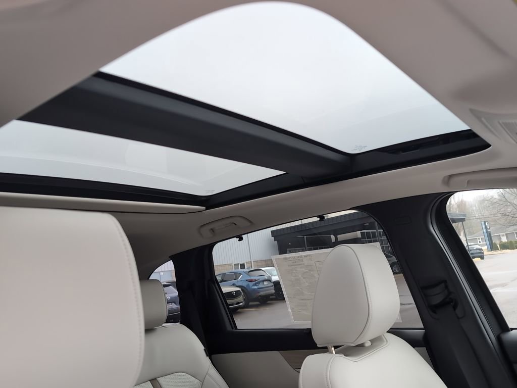 New 2026 MAZDA CX-90 3.3 Turbo w/ Premium Plus Pkg image 9