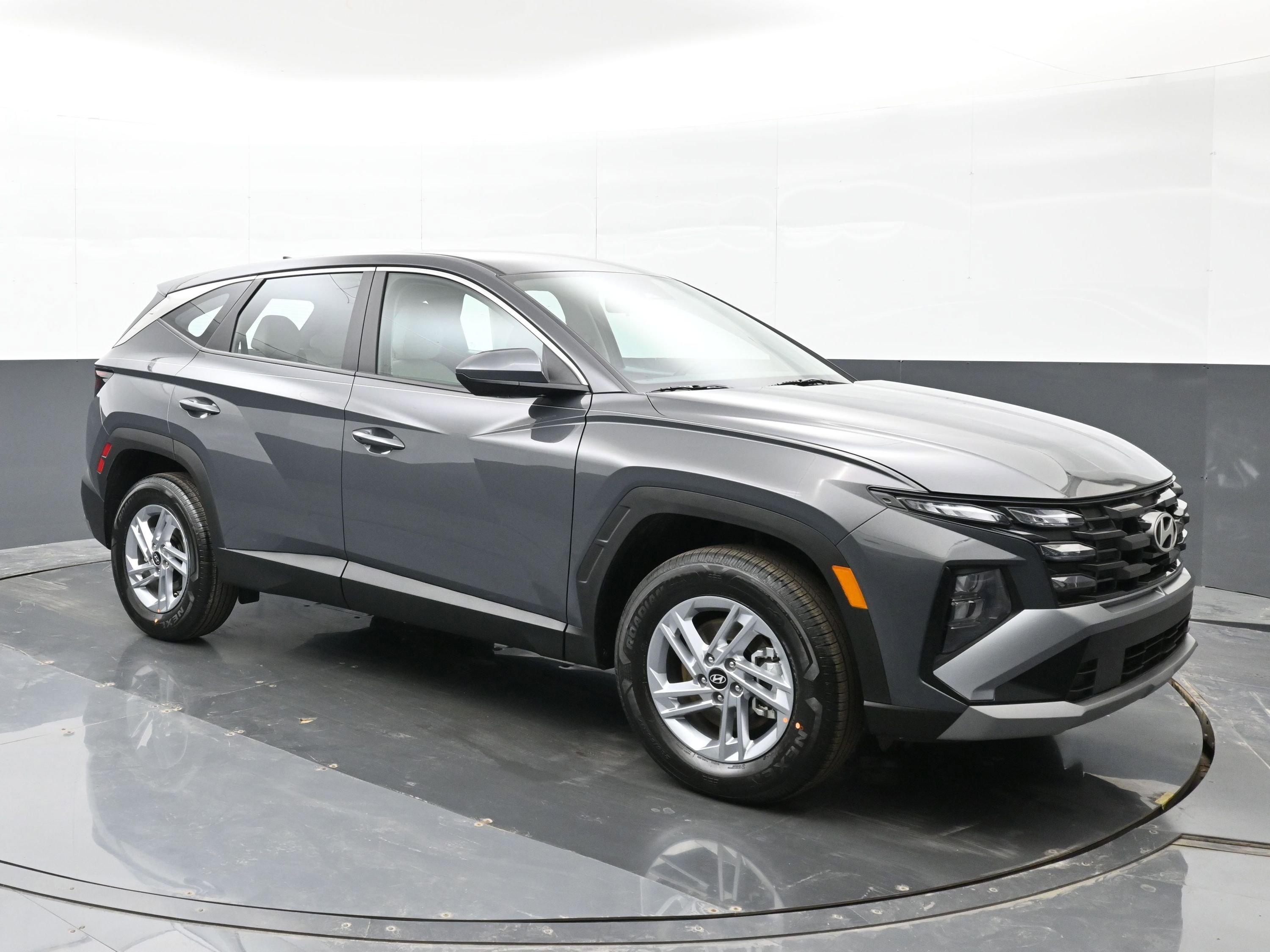 Certified 2026 Hyundai Tucson SE AWD/4WD image 6