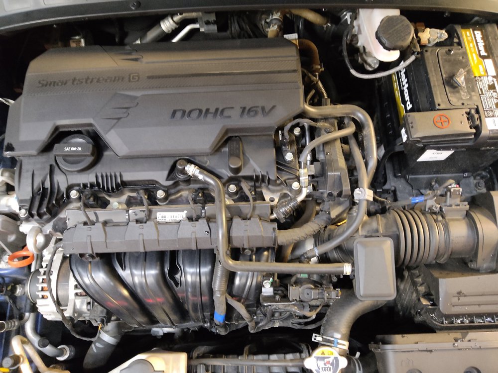 Used 2021 Hyundai Elantra SE FWD image 30