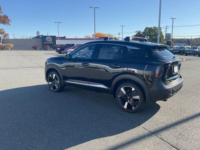 New 2026 Nissan Kicks SR w/ Cold Weather Package image 4