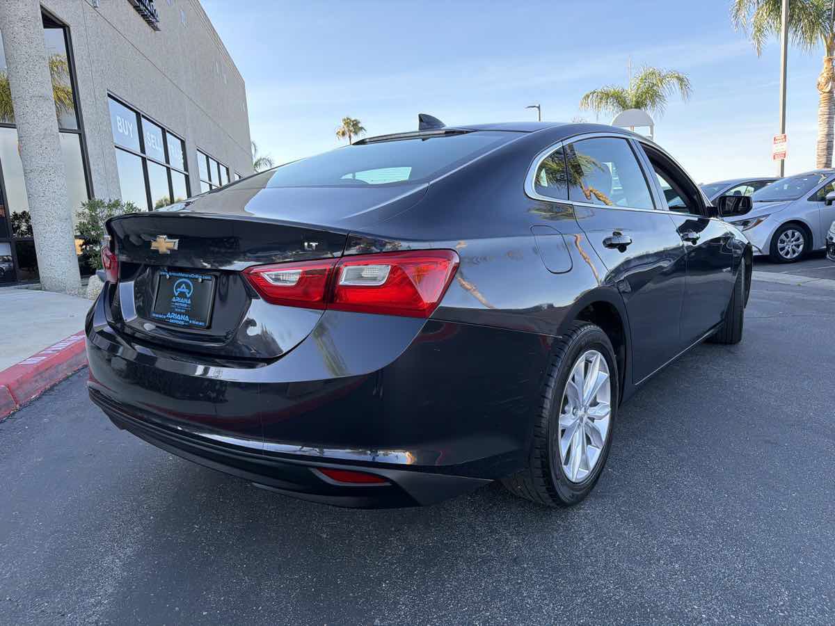 Used 2023 Chevrolet Malibu LT FWD image 5