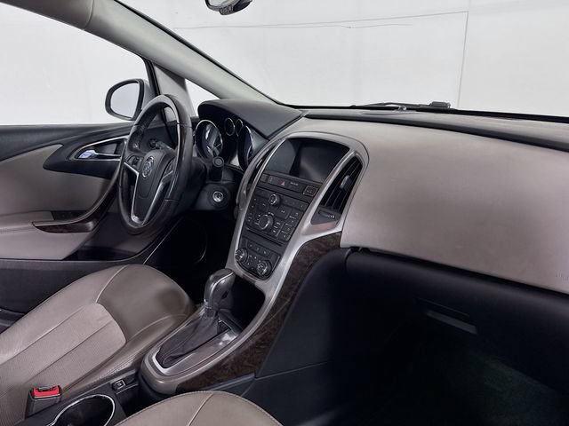 Used 2016 Buick Verano FWD image 25