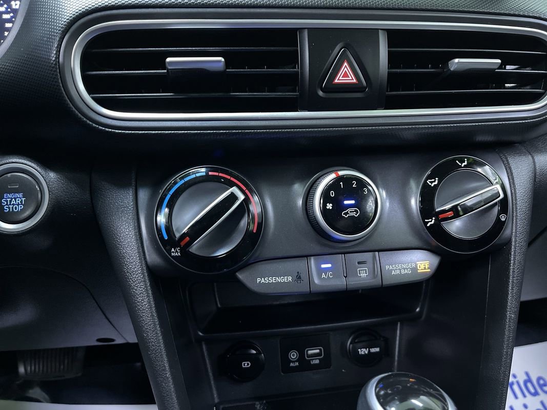 Used 2021 Hyundai Kona SEL image 23