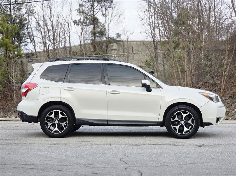 Used 2014 Subaru Forester 2.0XT Touring image 9