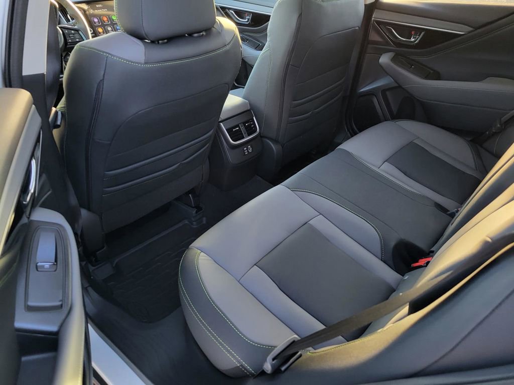 Certified 2025 Subaru Outback Onyx Edition image 7