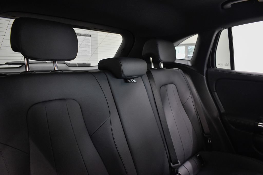 Used 2024 Mercedes-Benz GLA 250 4MATIC image 30