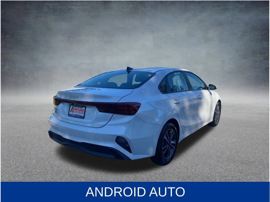 Used 2024 Kia Forte LXS image 6