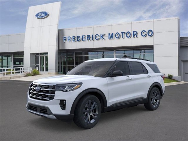 New 2026 Ford Explorer Active w/ Active Comfort Package image 1
