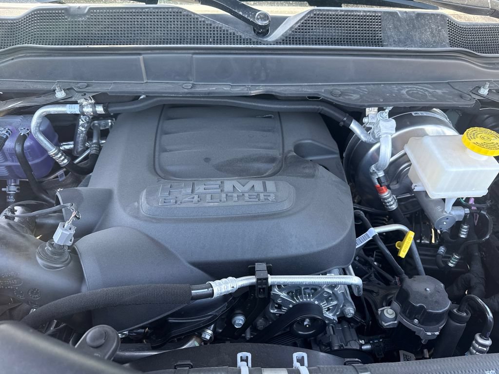 New 2026 RAM 2500 Laramie w/ Night Edition AWD/4WD image 33