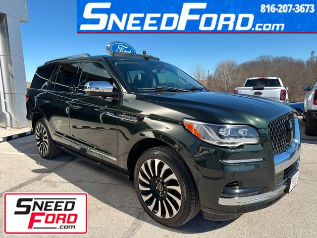 Used 2022 Lincoln Navigator Black Label AWD/4WD image 1
