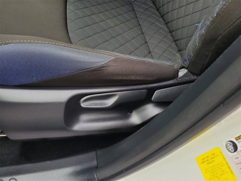 Used 2020 Toyota C-HR LE image 24