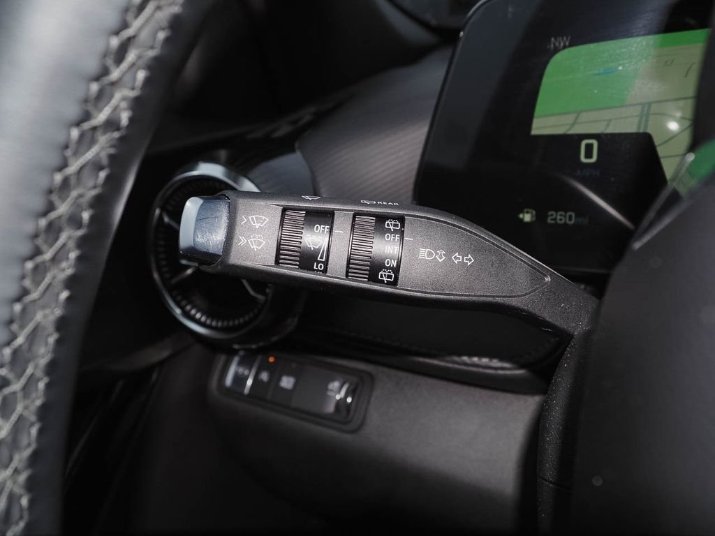 Certified 2025 Chevrolet Equinox LT image 26