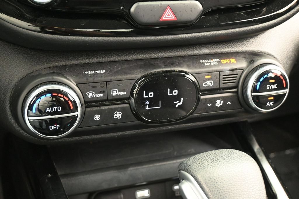 Used 2024 Kia Soul S FWD image 21